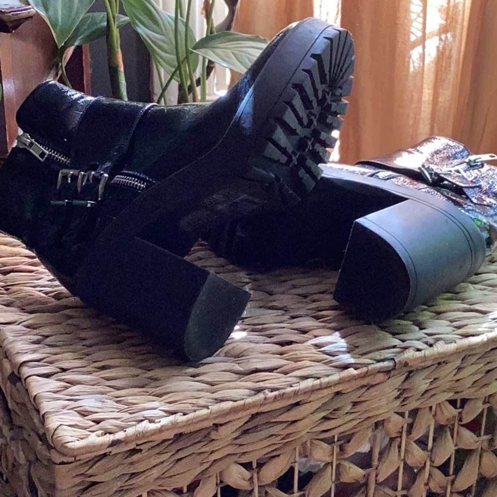 Boots - Picture 2 of 3